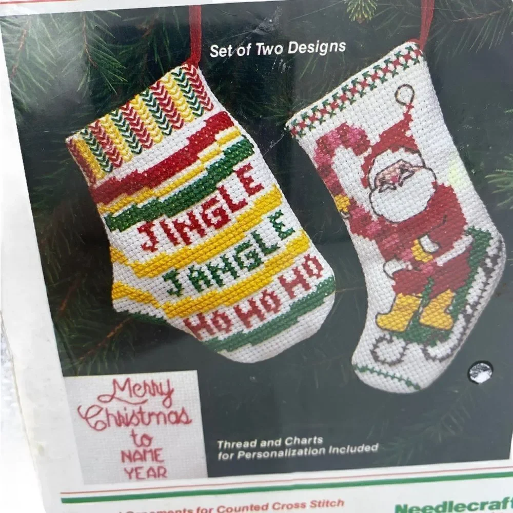 WonderArt Needlecraft Christmas Traditions Jingle Santa Counted Cross Stitch